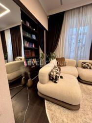  (1002)  .  (), 18  1