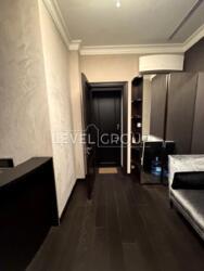  (1002)  .  (), 18  14