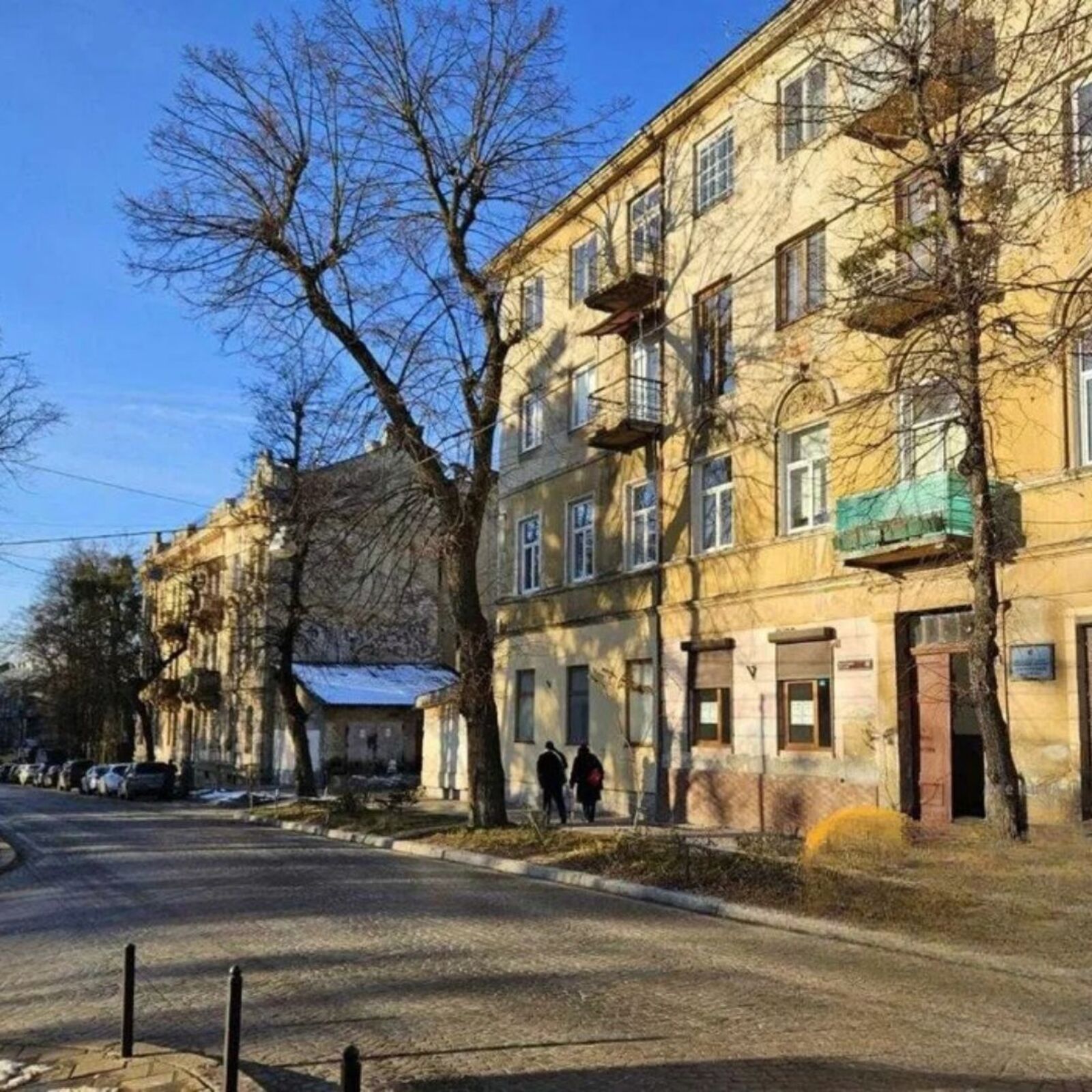 Продаж світлого нежитлового приміщення по вул. Лисенка (початок вулиці- ближній центр) у м. Львів. фото 1 Продаж світлого нежитлового приміщення по вул. Лисенка (початок вулиці- ближній центр) у м. Львів. фото 1