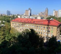 ПРОДАЖ, Офісна окрема будівля 7800м2 у Печерському р-ні, Коновальця, 31 фото 1 ПРОДАЖ, Офісна окрема будівля 7800м2 у Печерському р-ні, Коновальця, 31 фото 1