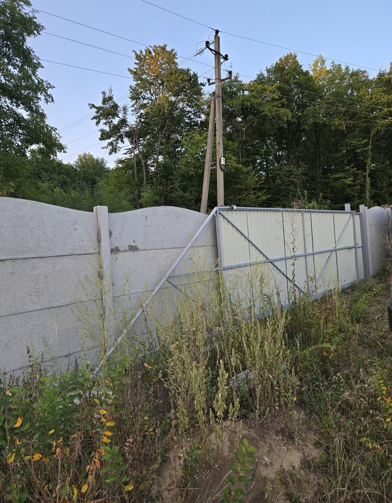Продаж земельної ділянки під житлову забудову фото 1 Продаж земельної ділянки під житлову забудову фото 1