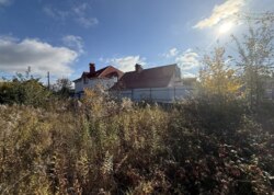 Продаж земельної ділянки під житлову забудову фото 3 Продаж земельної ділянки під житлову забудову фото 3