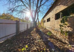 Продаж земельної ділянки комерційного призначення фото 5 Продаж земельної ділянки комерційного призначення фото 5