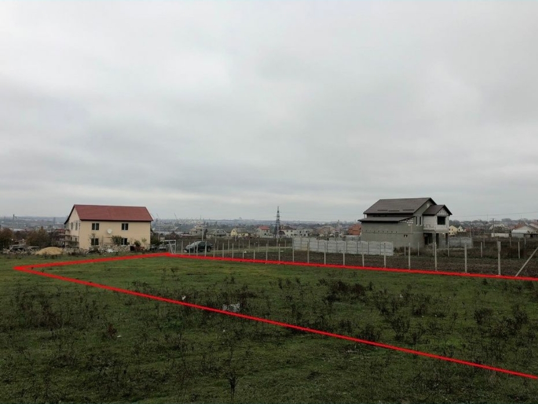 Участок в Александровке фото 1 Участок в Александровке фото 1
