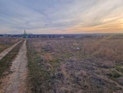 В продаже участок между Малой и Большой Долинами (напротив СК 'ЗАРЯ') фото 4 В продаже участок между Малой и Большой Долинами (напротив СК 'ЗАРЯ') фото 4