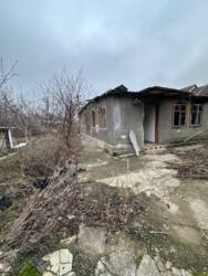 12   . . 9 . . . 900  .  7