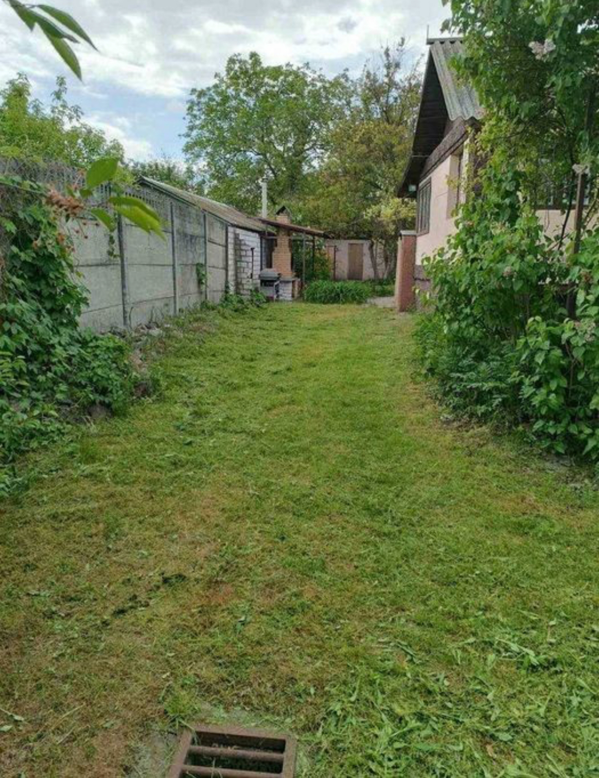 Продаж земельної ділянки з дачним будинком, Осокорки фото 1 Продаж земельної ділянки з дачним будинком, Осокорки фото 1