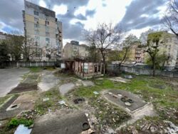 Продаж ділянки в центрі Києва фото 12 Продаж ділянки в центрі Києва фото 12