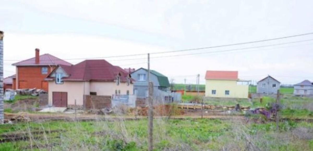 Продам угловой, делимый участок в Червоном Хуторе. фото 1 Продам угловой, делимый участок в Червоном Хуторе. фото 1
