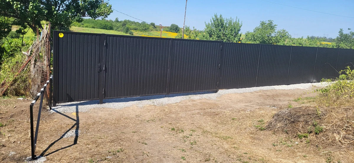 Продам! Дуже красиве місце з виходом до Річки.. фото 1 Продам! Дуже красиве місце з виходом до Річки.. фото 1
