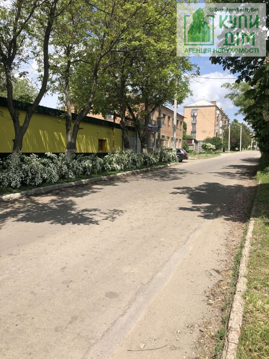Продам ділянку землі під бізнес або виробничу базу. фото 1 Продам ділянку землі під бізнес або виробничу базу. фото 1