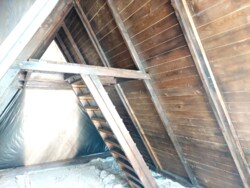 ĳ          (26142819)  15