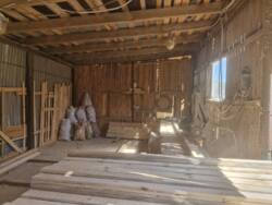 Ділянка з інфраструктурою: склади, свердловина, пілорама, асфальт. Ідеально для бізнесу. фото 5 Ділянка з інфраструктурою: склади, свердловина, пілорама, асфальт. Ідеально для бізнесу. фото 5