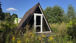 ĳ          (26142819)  24