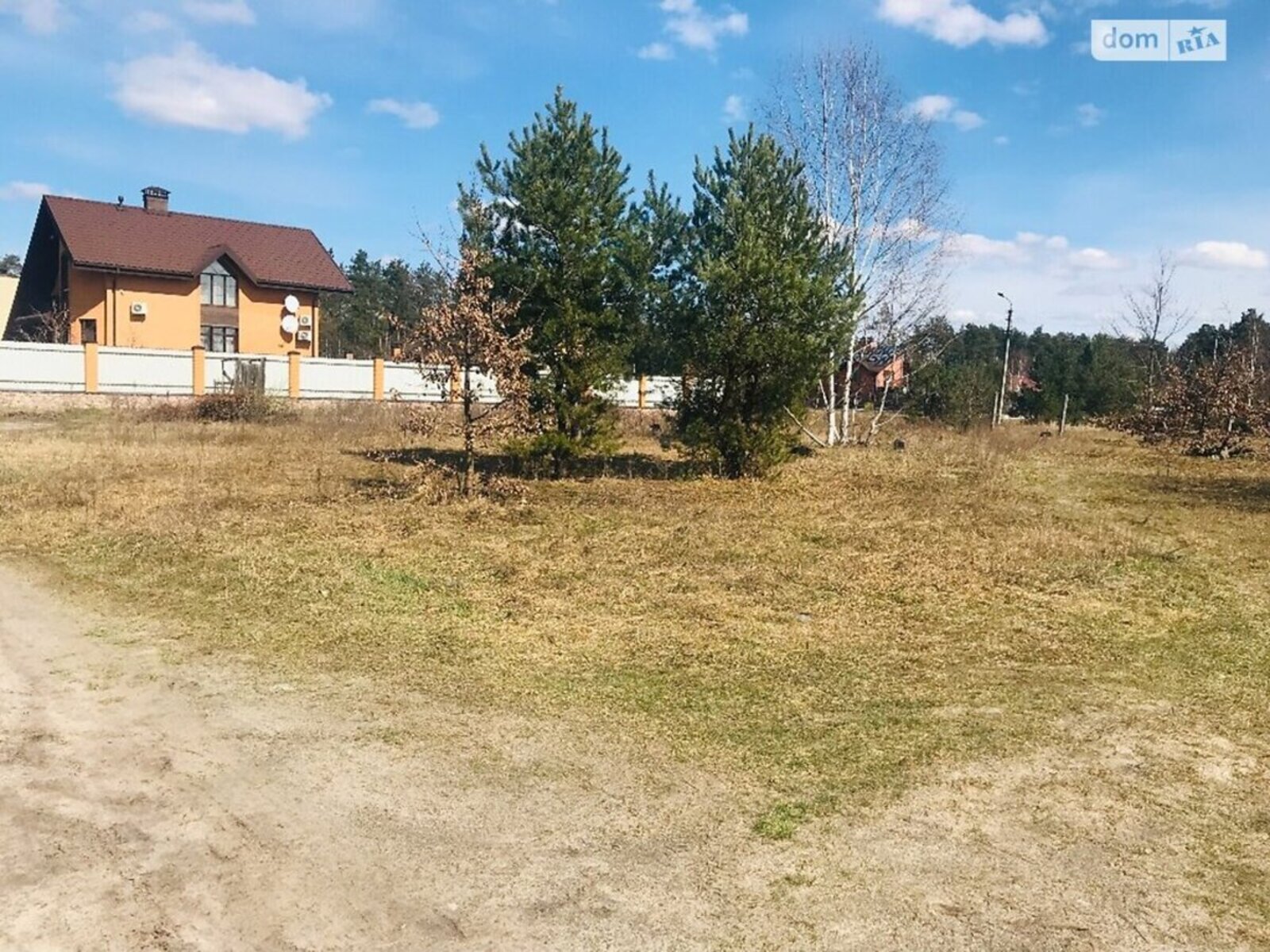 Продаж земельної ділянки під житлову забудову фото 1 Продаж земельної ділянки під житлову забудову фото 1