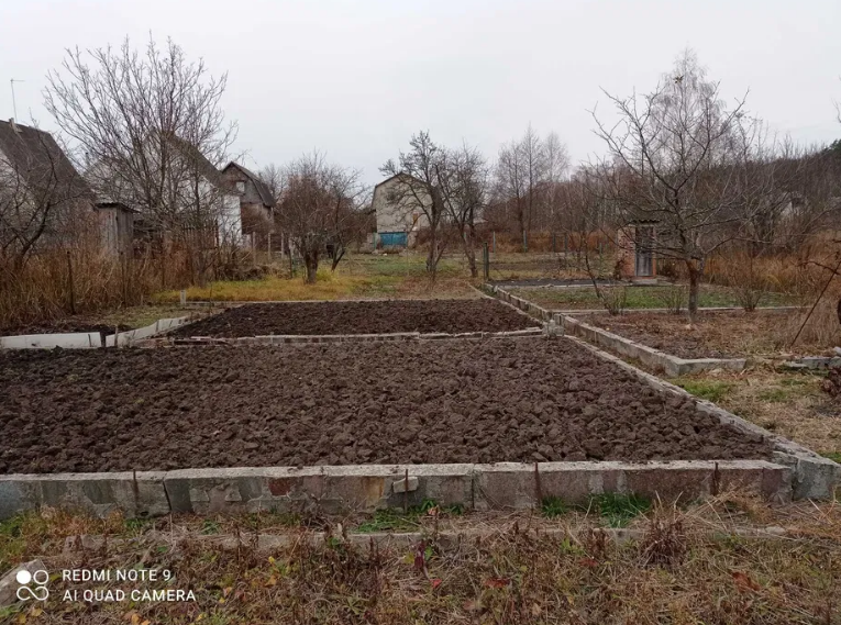 Продаю приватизовану земельну ділянку в дачному кооперативі фото 1 Продаю приватизовану земельну ділянку в дачному кооперативі фото 1