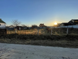 ĳ     .  17 000 $  2