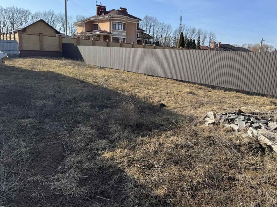 Продаж земельної ділянки під житлову забудову на пров. Бузковий, площа 6 соток фото 1 Продаж земельної ділянки під житлову забудову на пров. Бузковий, площа 6 соток фото 1