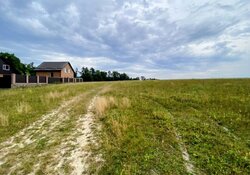 Продаж земельної ділянки під житлову забудову, площа 10 соток фото 1 Продаж земельної ділянки під житлову забудову, площа 10 соток фото 1