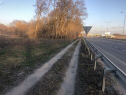 Продаж ділянки, перша лінія комерційного призначеня фото 4 Продаж ділянки, перша лінія комерційного призначеня фото 4