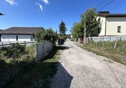 Продаж земельної ділянки під житлову забудову на вул. Виноградна 26, площа 5 соток фото 3 Продаж земельної ділянки під житлову забудову на вул. Виноградна 26, площа 5 соток фото 3