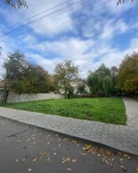 Продаж земельноіі ділянки в центрі міста! фото 2 Продаж земельноіі ділянки в центрі міста! фото 2