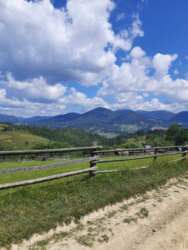 Продаю участок в Верховине, Ивано Франковская область фото 1 Продаю участок в Верховине, Ивано Франковская область фото 1