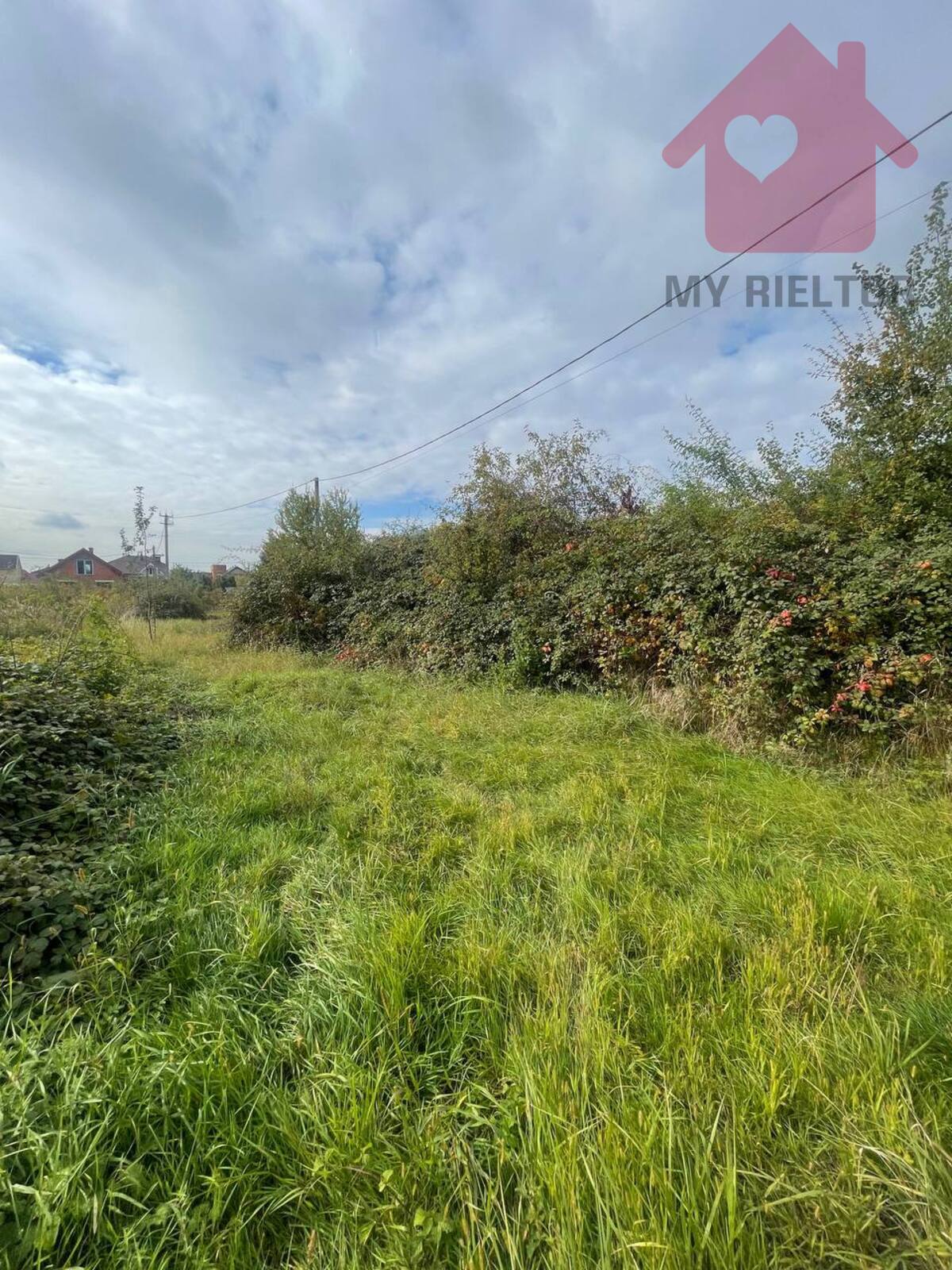 Ділянка в Ужгороді фото 1 Ділянка в Ужгороді фото 1