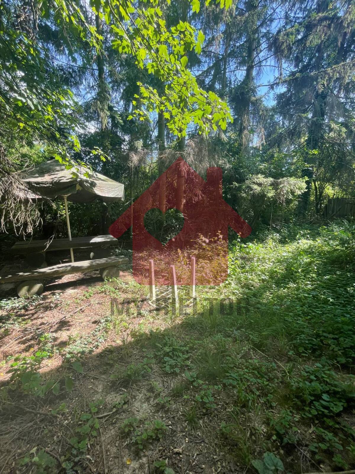 Продаж ділянки з недобудовою. фото 1 Продаж ділянки з недобудовою. фото 1