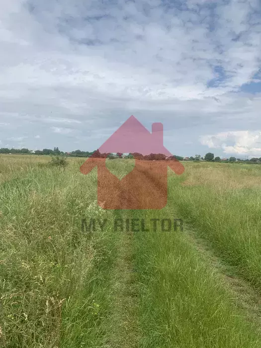 Продається ділянка в Тарнівцях 10 сотин ОСГ, можливе переведення під будівництво. Фасад 17.50 м, довжина 57. фото 1 Продається ділянка в Тарнівцях 10 сотин ОСГ, можливе переведення під будівництво. Фасад 17.50 м, довжина 57. фото 1