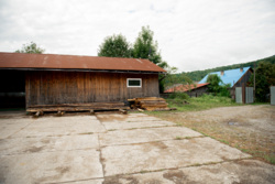 Продаж земельної ділянки з фермою та пилорамою фото 18 Продаж земельної ділянки з фермою та пилорамою фото 18