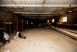 Продаж земельної ділянки з фермою та пилорамою фото 15 Продаж земельної ділянки з фермою та пилорамою фото 15