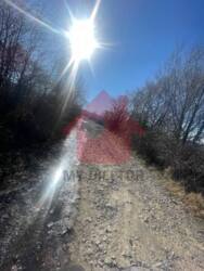 Продаж ділянки в мальовничому місці Ярок! фото 5 Продаж ділянки в мальовничому місці Ярок! фото 5