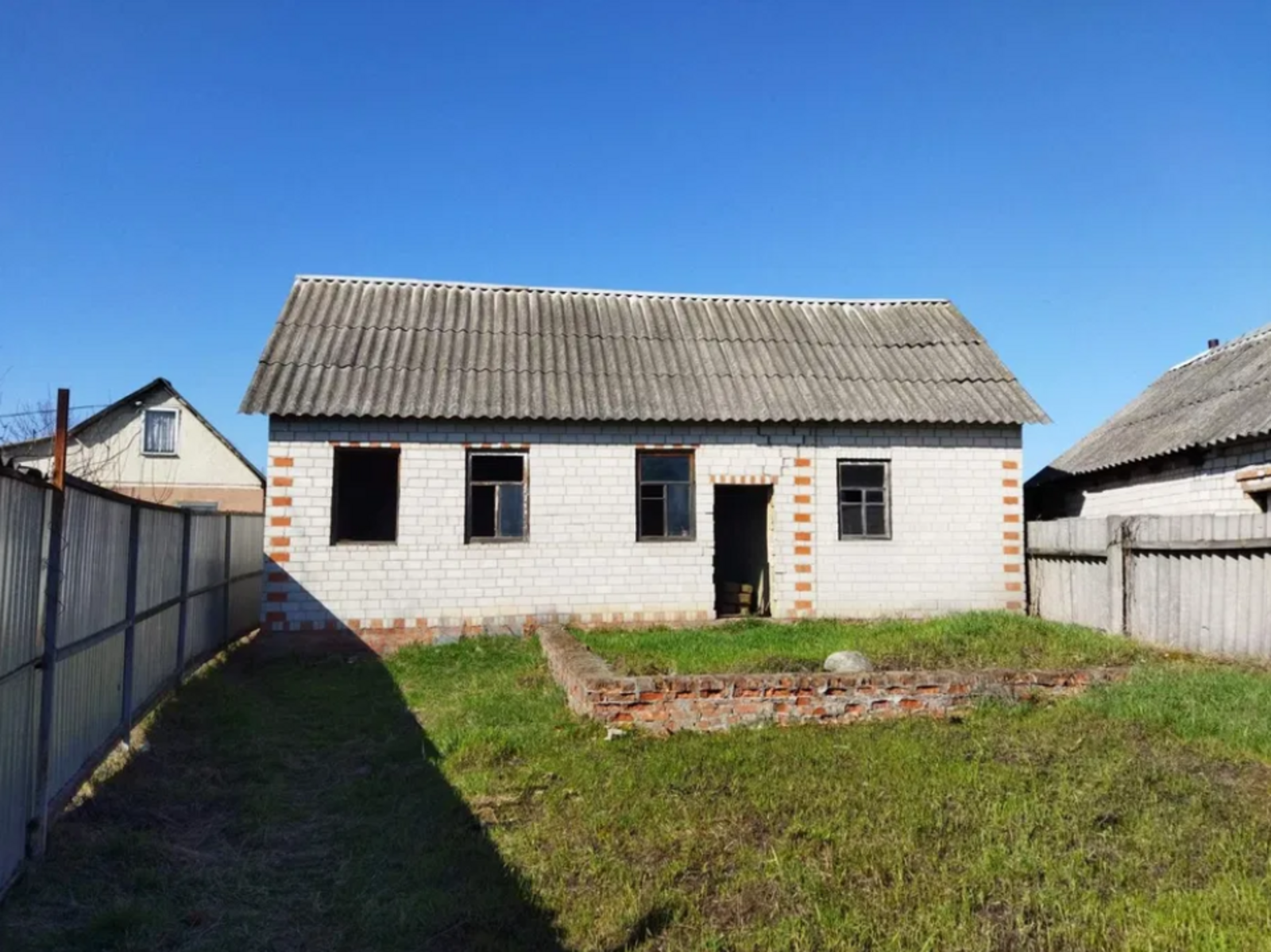 Продаж земельної ділянки р-н Баранівки фото 1 Продаж земельної ділянки р-н Баранівки фото 1