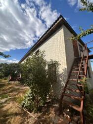 Продаж великої земельної ділянки з будинком в с. Сад (Насіннева станція) фото 8 Продаж великої земельної ділянки з будинком в с. Сад (Насіннева станція) фото 8