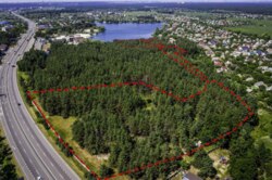 Продаж ділянки під забудову з комунікаціями, лісом та виходом на Блакитне озеро! фото 6 Продаж ділянки під забудову з комунікаціями, лісом та виходом на Блакитне озеро! фото 6