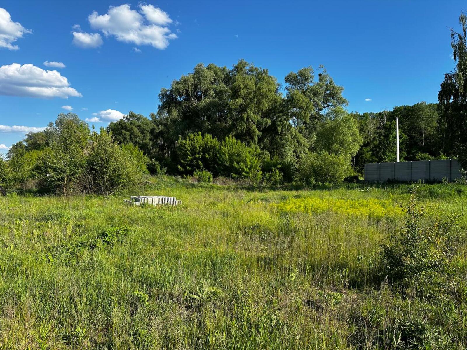 Продам видову ділянку під забудову в закритому котеджному містечку фото 1 Продам видову ділянку під забудову в закритому котеджному містечку фото 1