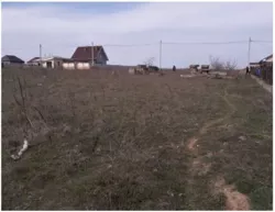 Ділянка на забудованій вулиці фото 1 Ділянка на забудованій вулиці фото 1